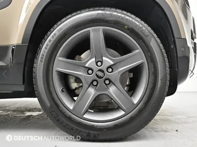 Land Rover Defender 2023, 12584 км, за 50544.83 USD