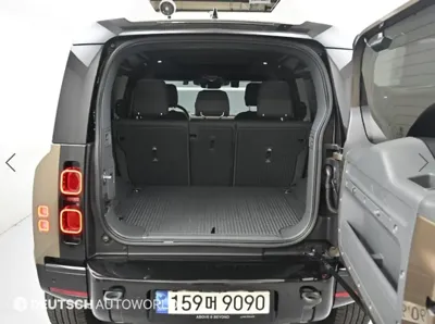 Land Rover Defender 2023, 12584 км, за 50544.83 USD - фото 19