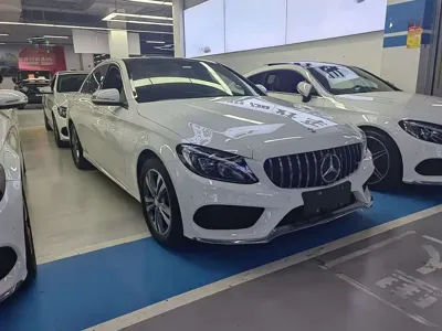 Mercedes-Benz C-Class 2018, 70000 км, за 11477.12 USD