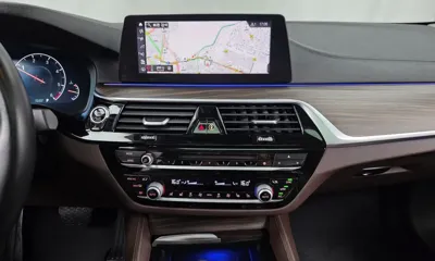 BMW 5-Series 2019, 38297 км, за 20477.14 USD - фото 14