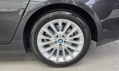 BMW 5-Series 2019, 38297 км, за 20477.14 USD - фото 21