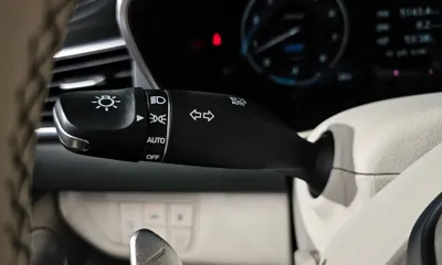 Genesis G70 2019, 102948 км, за 16279.38 USD - фото 35