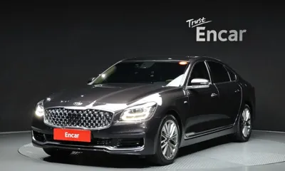 Kia K9 · 2021 год