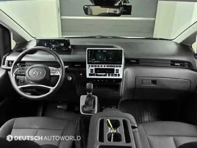 Hyundai Staria 2022, 82323 км, за 15406.61 USD - фото 7