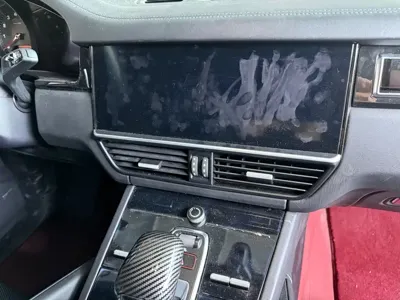 Porsche Cayenne 2019, 130000 км, за 49963.71 USD - фото 9