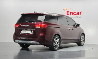 Kia Canival 2018, 123279 км, за 8259 USD