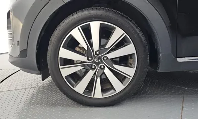 Kia Sportage 2018, 102694 км, за 8462.55 USD