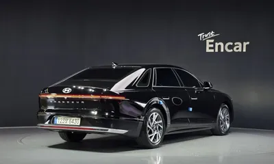 Hyundai Grandeur 2023, 21176 км, за 19509.51 USD