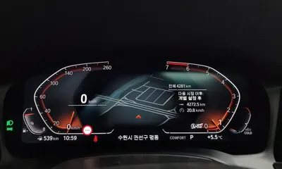 BMW 4-Series 2023, 4281 км, за 30076.7 USD - фото 8