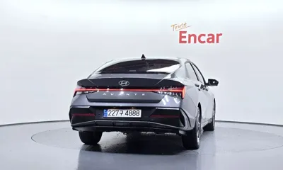 Hyundai Avante 2025, 11820 км, за 16068.19 USD