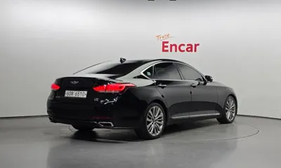 Hyundai Genesis 2016, 132085 км, за 8211.91 USD