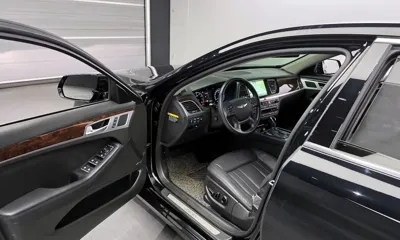 Hyundai Genesis 2016, 132085 км, за 8211.91 USD - фото 10