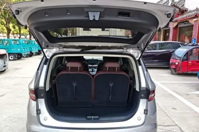 Geely Auto Jiajie 2022, 66800 км, за 9412 USD - фото 22