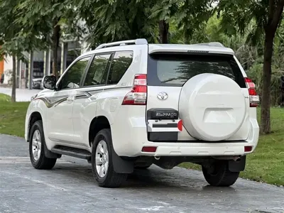 Toyota Prado (Import) 2015, 200000 км, за 20570.53 USD