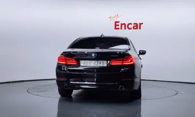 BMW 5-Series 2018, 96875 км, за 14900.88 USD