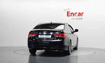 Hyundai Sonata 2013, 238816 км, за 2535.27 USD