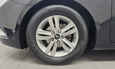 Hyundai Sonata 2013, 238816 км, за 2535.27 USD