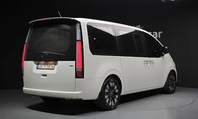 Hyundai Staria 2022, 53299 км, за 28807.92 USD