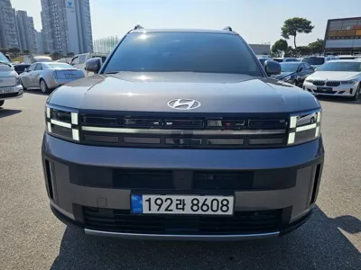 Hyundai Santafe 2024, 33557 км, за 23767.65 USD