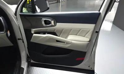Kia Sorento 2024, 41837 км, за 25342.03 USD - фото 24