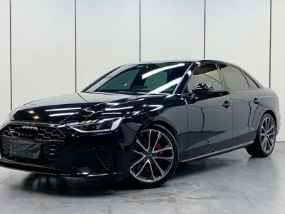 Audi S4 · 2021 год