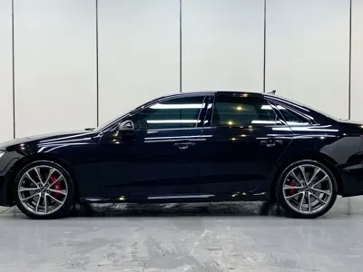 Audi S4 2021, 60000 км, за 30692.3 USD