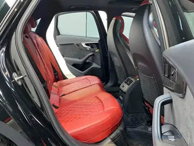 Audi S4 2021, 60000 км, за 30692.3 USD - фото 8