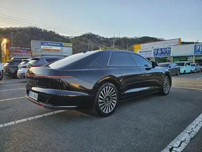 Hyundai Grandeur 2024, 44000 км, за 27296.43 USD