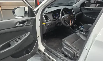 Hyundai Tucson 2017, 117485 км, за 6276.84 USD - фото 11