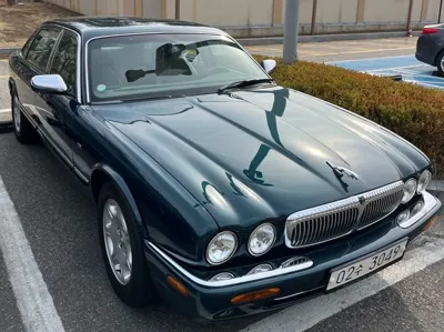 Jaguar XJ-8 · 2002 год