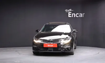 Kia K5 2020, 105649 км, за 9051.87 USD