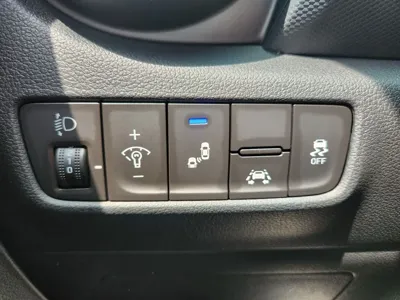 Hyundai Kona 2020, 91760 км, за 8664.5 USD - фото 6