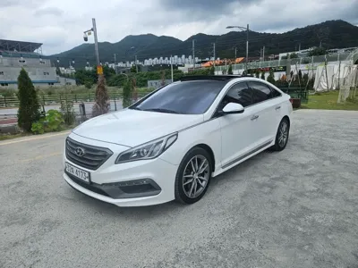 Hyundai Sonata · 2015 год