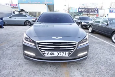 Hyundai Genesis 2016, 181256 км, за 6937.56 USD