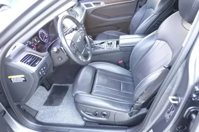 Hyundai Genesis 2016, 181256 км, за 6937.56 USD - фото 13