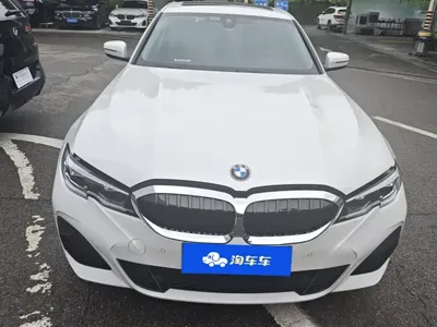 BMW 3 Series 2020, 38700 км, за 20880.52 USD