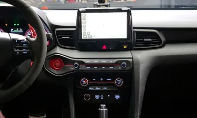 Hyundai Veloster 2020, 114935 км, за 6276.84 USD - фото 19