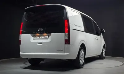 Hyundai Staria 2022, 58229 км, за 15471.62 USD