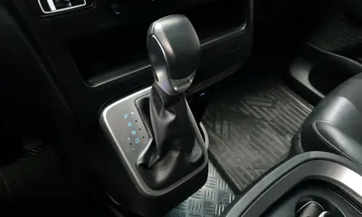 Hyundai Staria 2022, 58229 км, за 15471.62 USD - фото 9
