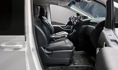 Hyundai Staria 2022, 58229 км, за 15471.62 USD - фото 11