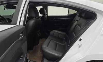 Hyundai Avante 2019, 60501 км, за 8391.89 USD - фото 12
