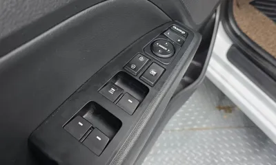 Hyundai Avante 2019, 60501 км, за 8391.89 USD - фото 27