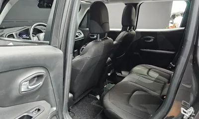 Jeep Renegade 2021, 25980 км, за 10838.15 USD - фото 12