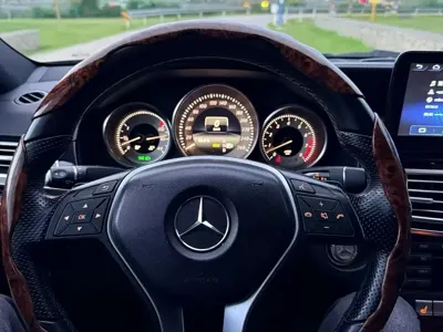 Mercedes-Benz E-Class 2016, 159000 км, за 10845.6 USD