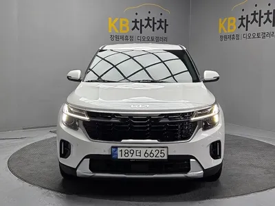 Kia Seltos 2023, 37106 км, за 15203.61 USD
