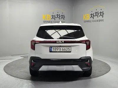Kia Seltos 2023, 37106 км, за 15203.61 USD - фото 6