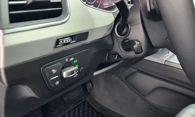 Audi Q7 2019, 33237 км, за 65636.08 USD - фото 29