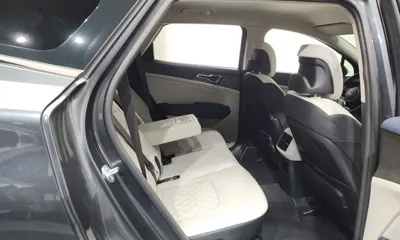 Kia Sportage 2023, 37206 км, за 20066.21 USD - фото 12