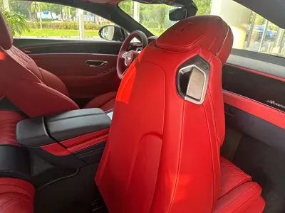 Bentley Continental PHEV 0, 100 км, за 587285.38 USD - фото 7