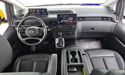 Hyundai Staria 2022, 23528 км, за 20686.98 USD - фото 7